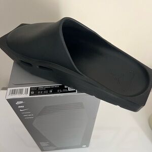 Jordan Black Slip-On Hex Mule